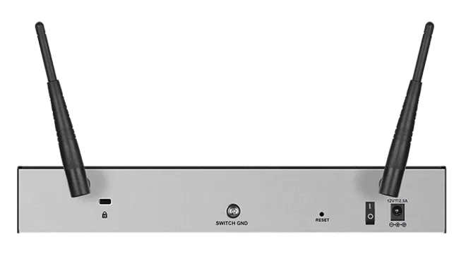D-Link Unified Wireless AC Services Router;  4x Gigabit Ethernet LAN; 2x Gigabit Ethernet WAN; 1x USB 2.0