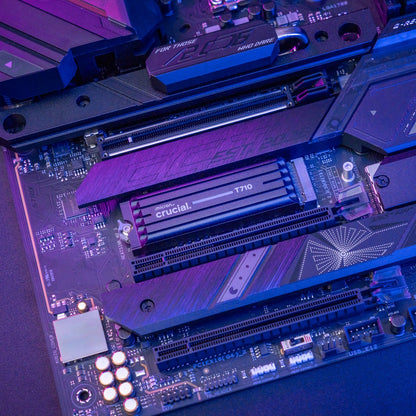 Crucial T710 2TB M.2 NVMe Gen5 NAND SSD with Heatsink