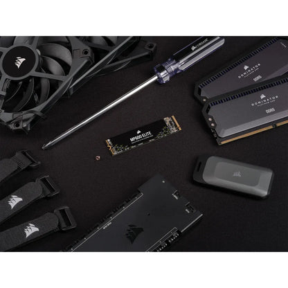 Corsair MP600 ELITE 2TB Gen4 PCIe x4 NVMe M.2 SSD (no heatsink); Read Up To 7000MB/s; Write up to 6500MB/s